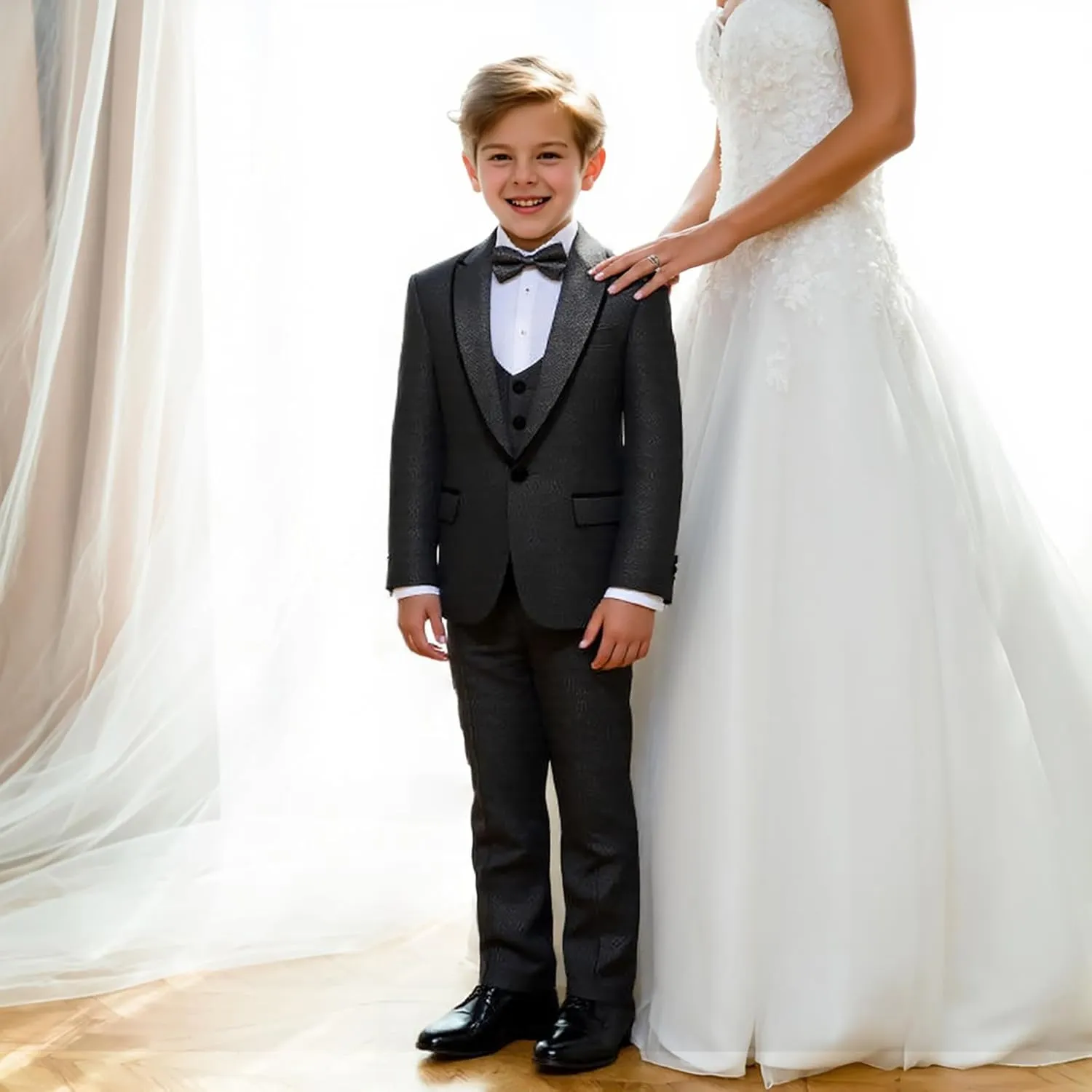 Boys Tuxedo Suit Set Shawl Lapel Striped Kids 3 Piece Slim Fit Formal Suit with Vest Jacket Pants
