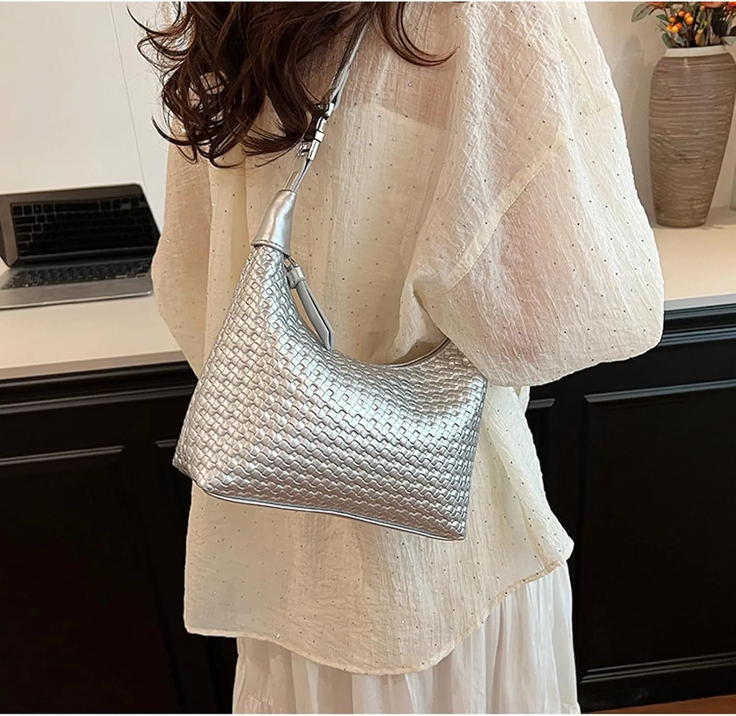 Trendy Shoulder Purses for Women PU Leather Woven Bag Hobo Tote Handbags Cute Crossbody Bags with Zipper Closure