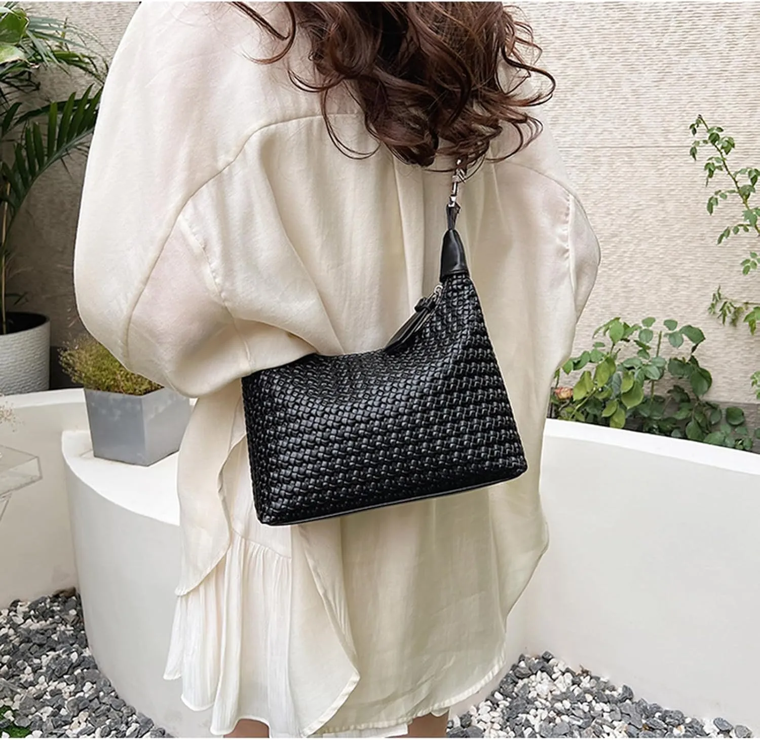 Trendy Shoulder Purses for Women PU Leather Woven Bag Hobo Tote Handbags Cute Crossbody Bags with Zipper Closure
