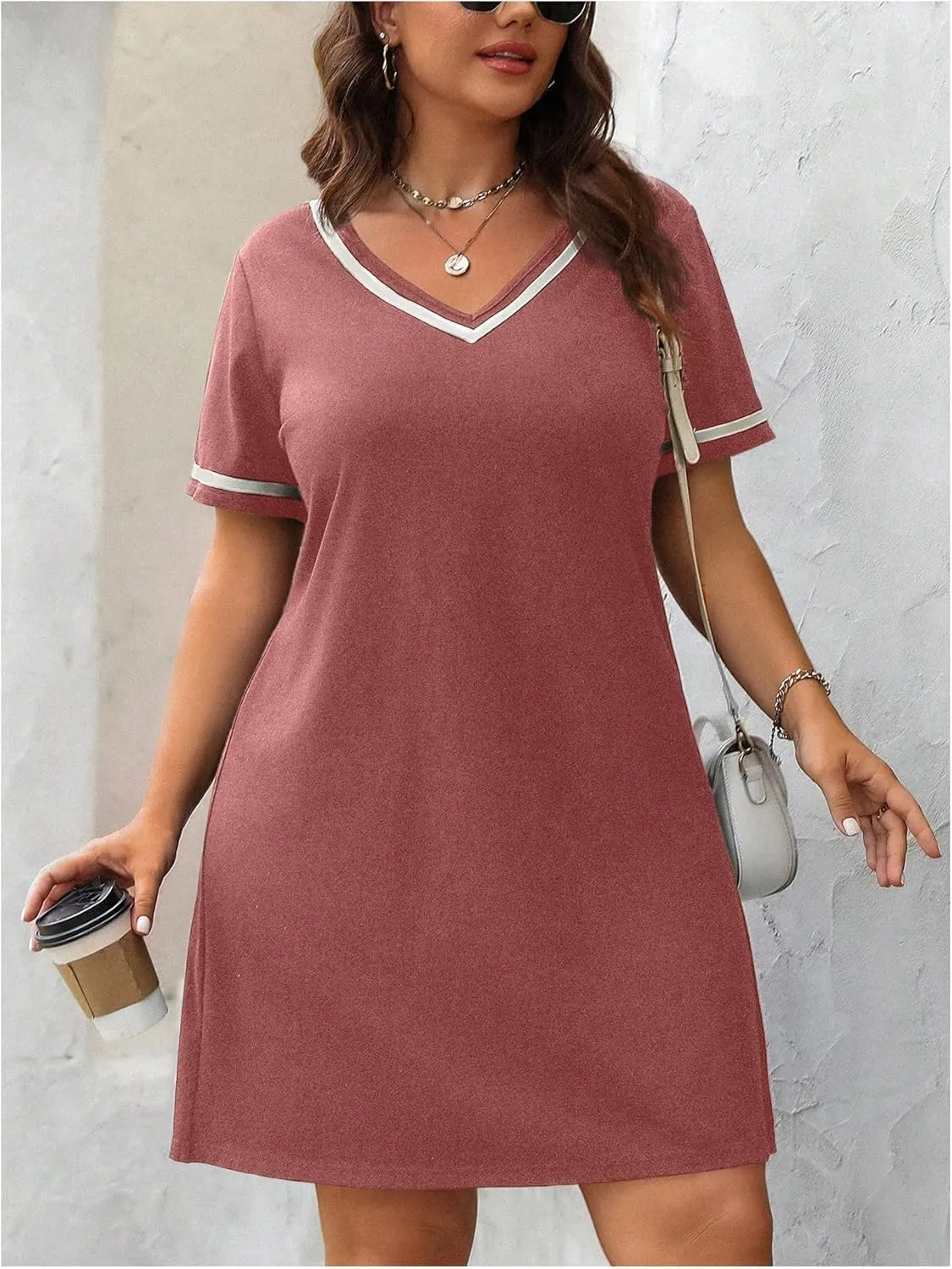 Verdusa Women's Plus Size V Neck Short T Shirt Dress Short Sleeve Tunic Dresses