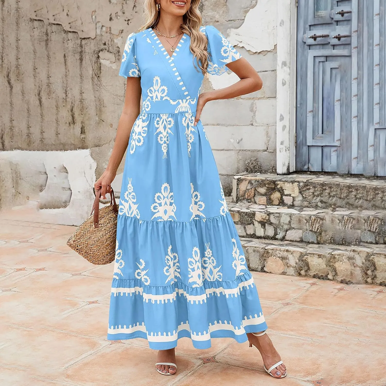 Womens Summer Dress 2025 Casual V Neck Boho Maxi Dress Flowy Aline Bell Sleeve Tiered Floral Dresses with Pockets