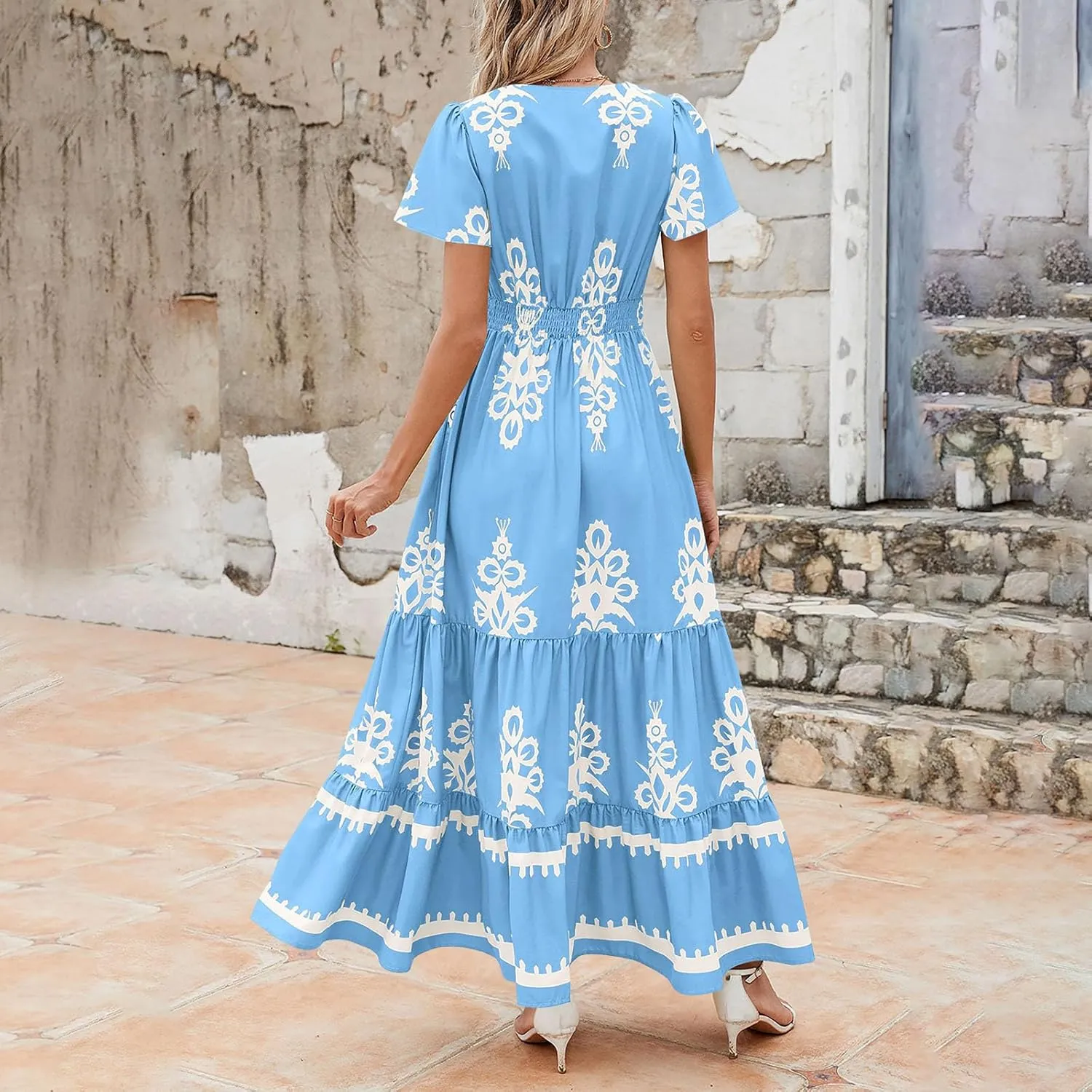 Womens Summer Dress 2025 Casual V Neck Boho Maxi Dress Flowy Aline Bell Sleeve Tiered Floral Dresses with Pockets